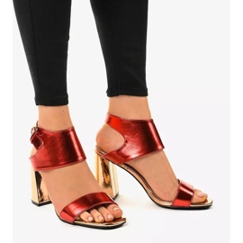Stylish red sandals on the 0354-20 post 2