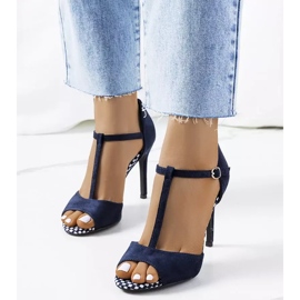 Inna Navy blue sandals on a Munger heel 1
