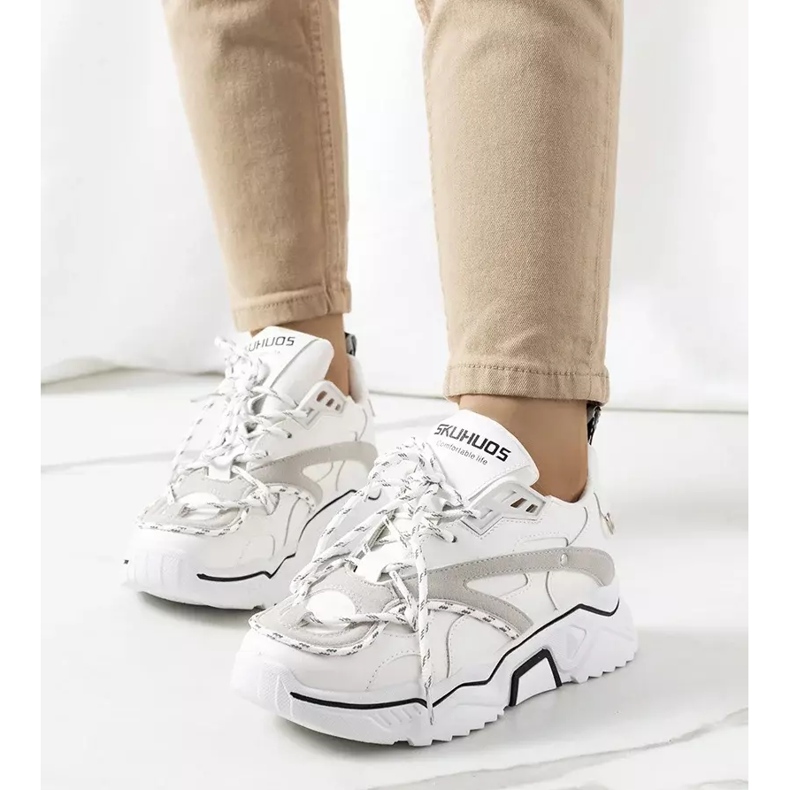 White sneakers from Adavale 1