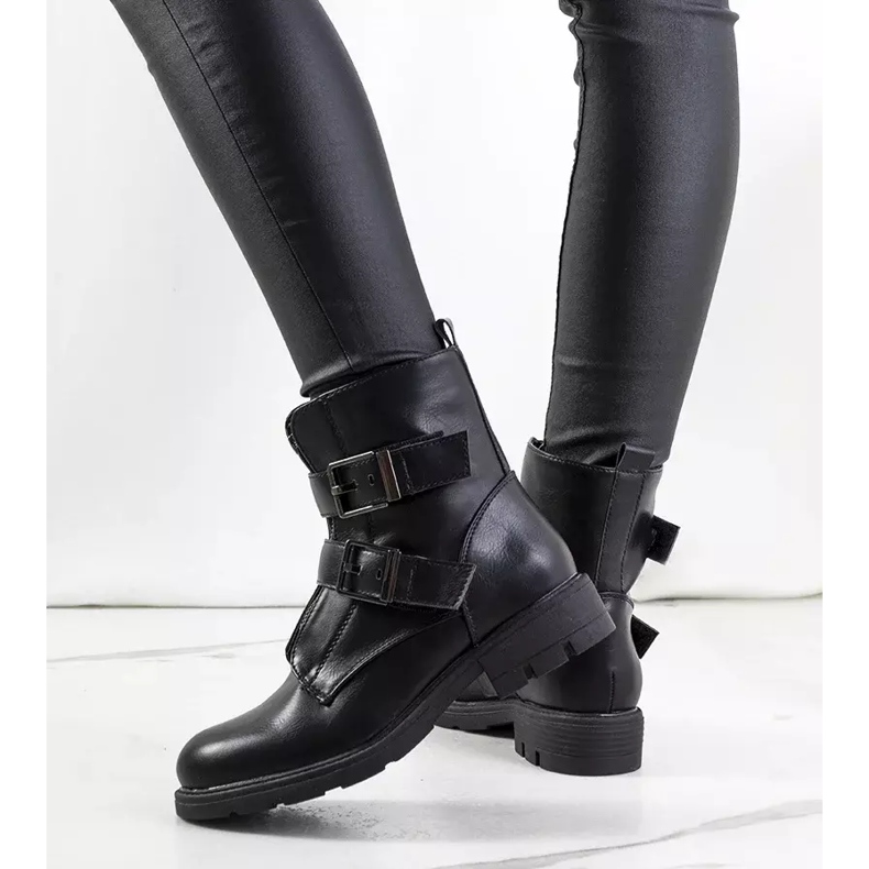 Black Pilatti boots 1 Black Pilatti boots 1