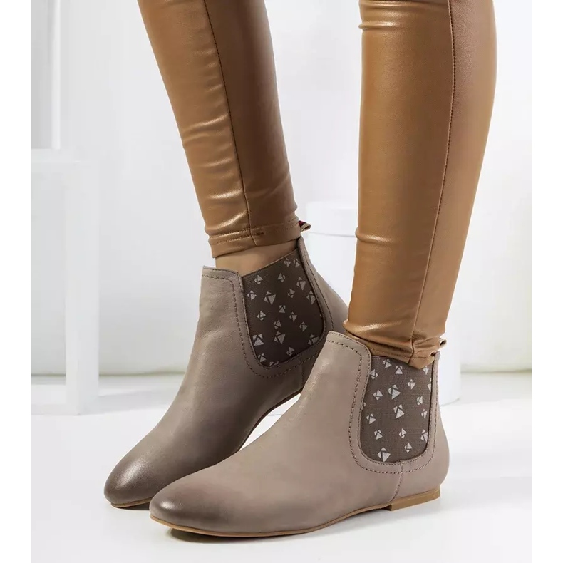 Lucciano gray matte slip-on boots beige 1