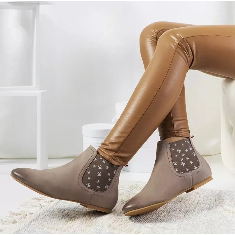 Lucciano gray matte slip-on boots beige 2