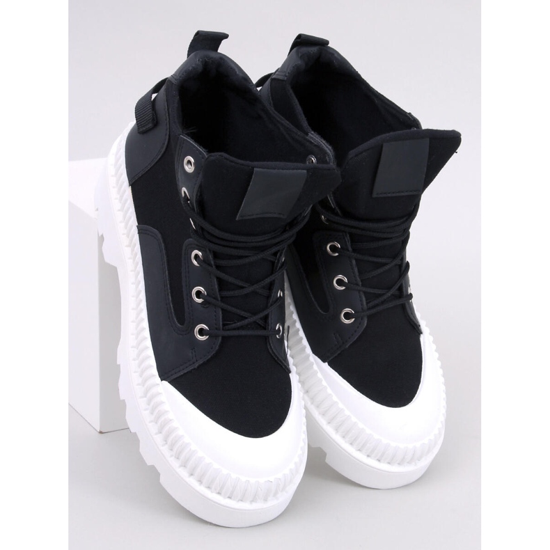 Tinli Black ankle boots 1