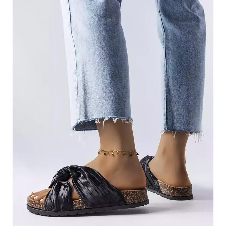 BM Black slides decorated with Fresne material 2