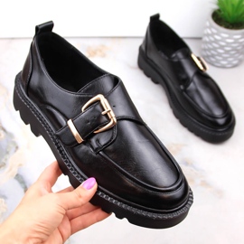 Women's shoes on the platform with a black buckle Vinceza 58184 1
