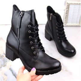 Women's boots on a post and platform black Potocki SZ12181 1