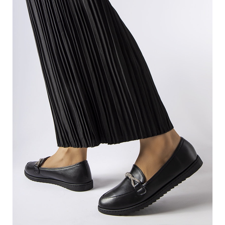 Black loafers with rhinestones from Paola 2 Black loafers with rhinestones from Paola 2
