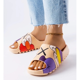 Dark beige flip-flops with Lindale prints 1