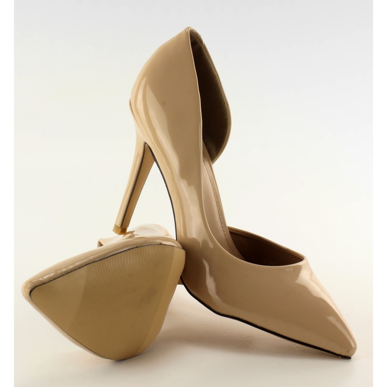 Asymmetrical pumps U383 Beige nude 2