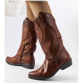 Brown cowboy boots with the Olinda pattern 1
