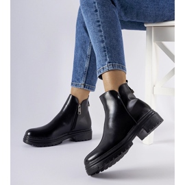 Black insulated boots by Vinceza 2