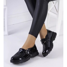 BM Black lacquered shoes with an Ancel buckle 2