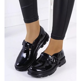 BM Black lacquered shoes with an Ancel buckle 1