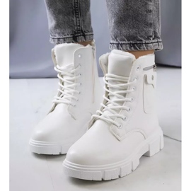 PA1 Foris white women's boots 1