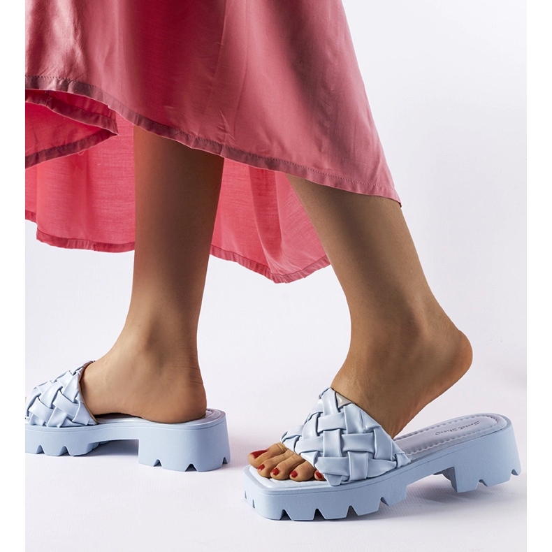 Blue flip-flops with a Lora tractor sole 2