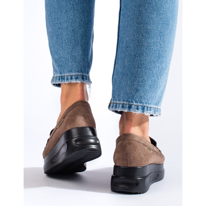 Beige suede women's moccasins with a Shelovet buckle 2 Beige suede women's moccasins with a Shelovet buckle 2