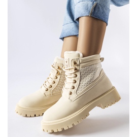 Beige insulated women's boots from Foca 1