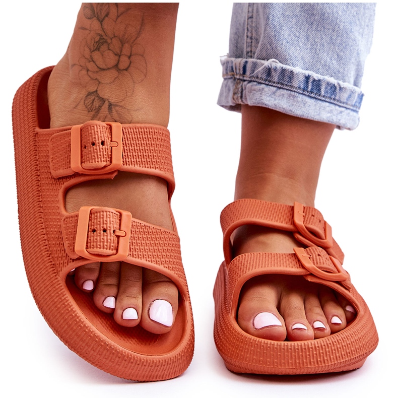 Women's Foam Flip-Flops With Orange Straps 4