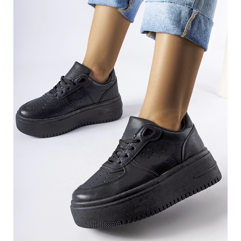 Black sneakers on the Kassab platform 1