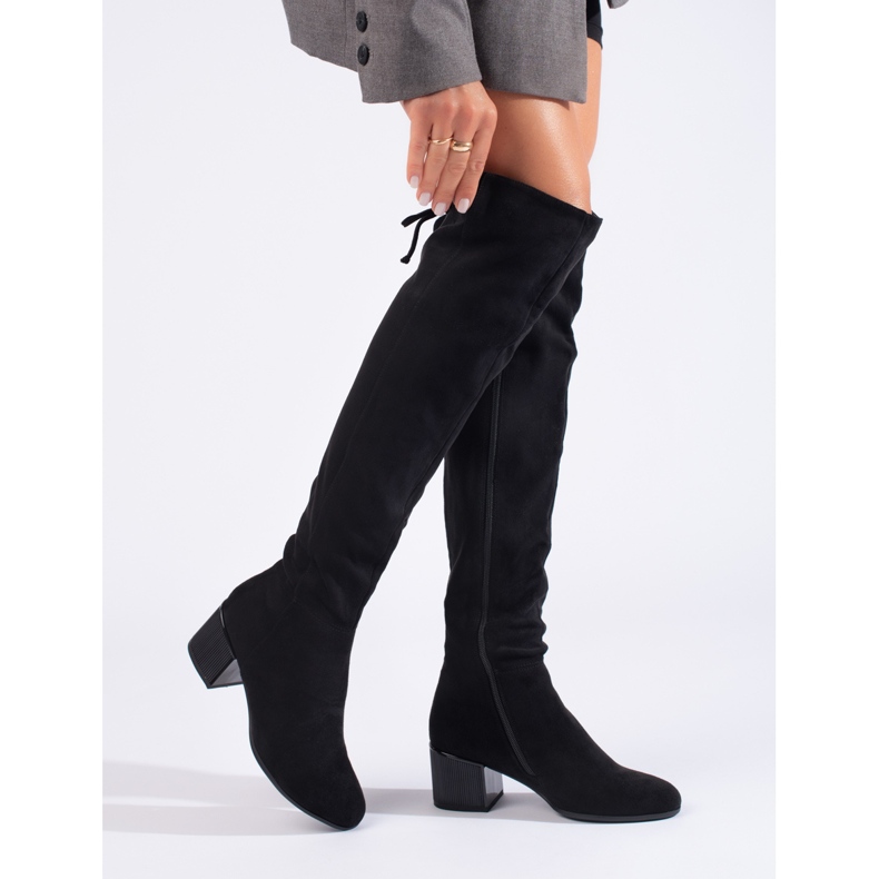 Goodin Stylish boots with a decorative heel black 1