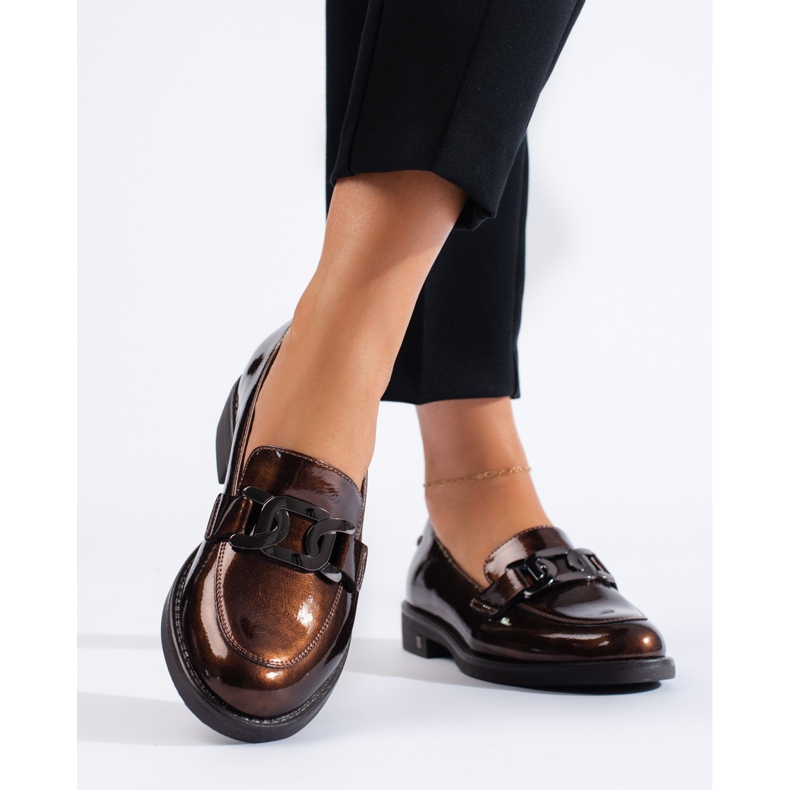 Lacquered brown shoes by W. Potocki 1