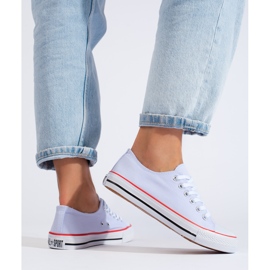 Classic white women's Shelovet sneakers 2