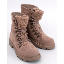 Leggs Beige lace-up boots 1