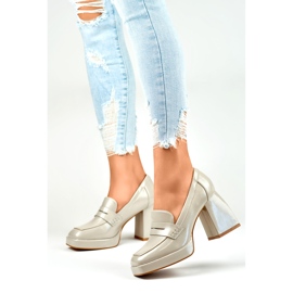 Ladies' patent-leather shoes with high heels beige 1