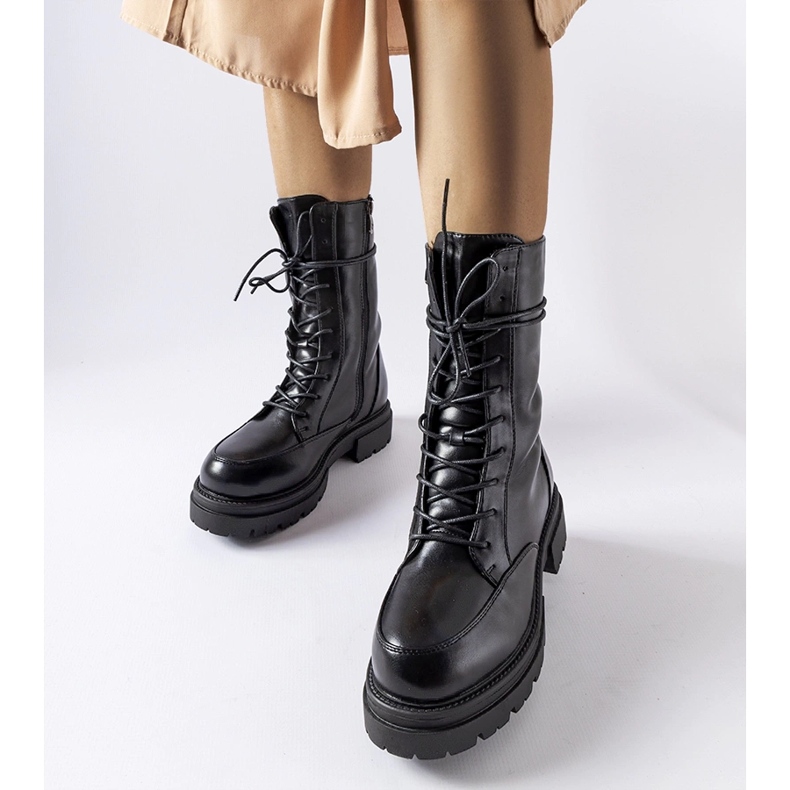 Black Juin insulated boots 1