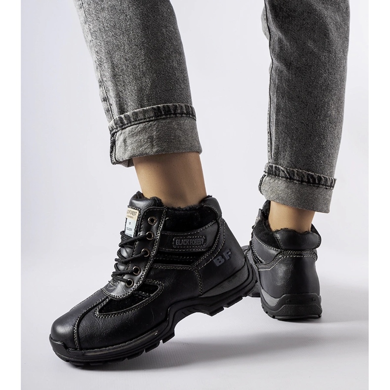 Black Falla winter workers 2