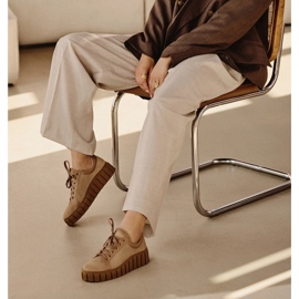 Marco Shoes Increasing sneakers with a thicker bottom beige 1