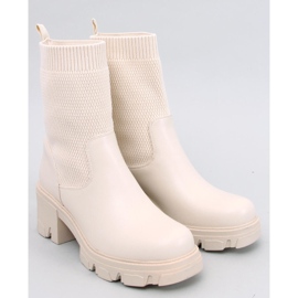 Fairs Beige elastic upper ankle boots 1