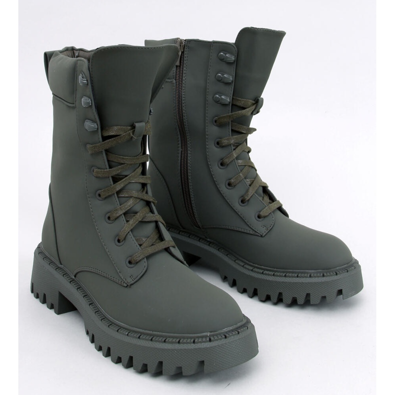 Tamas Green lace-up workers 1