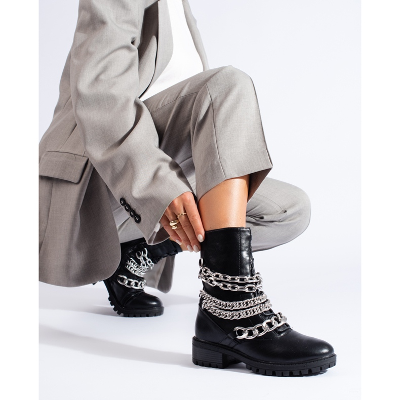 Black women's workers' boots with a Shelovet chain 1