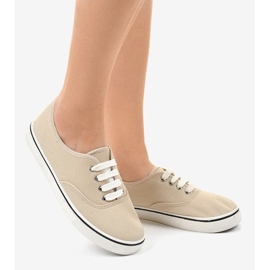 7-4K913B beige sneakers 1
