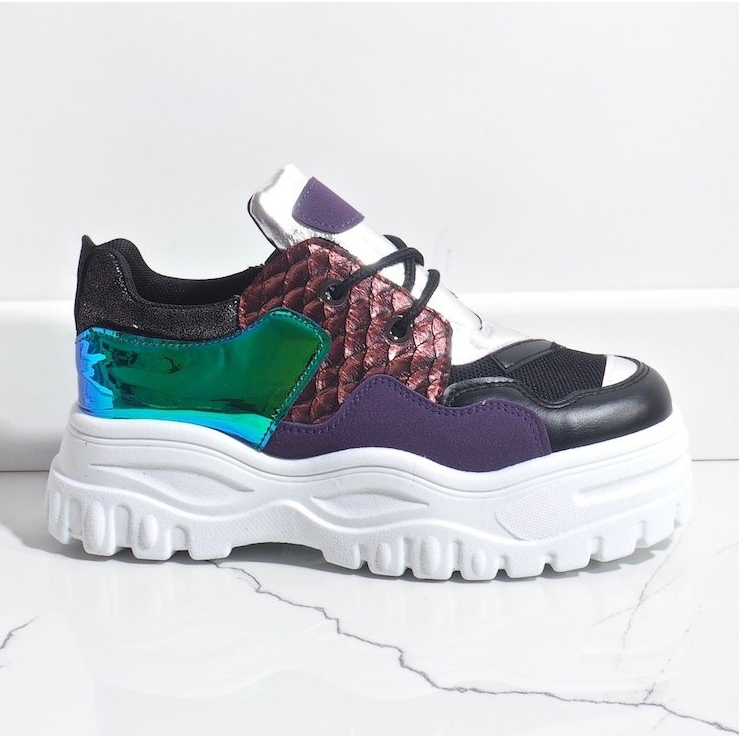 Black fashionable sports sneakers R-458 1