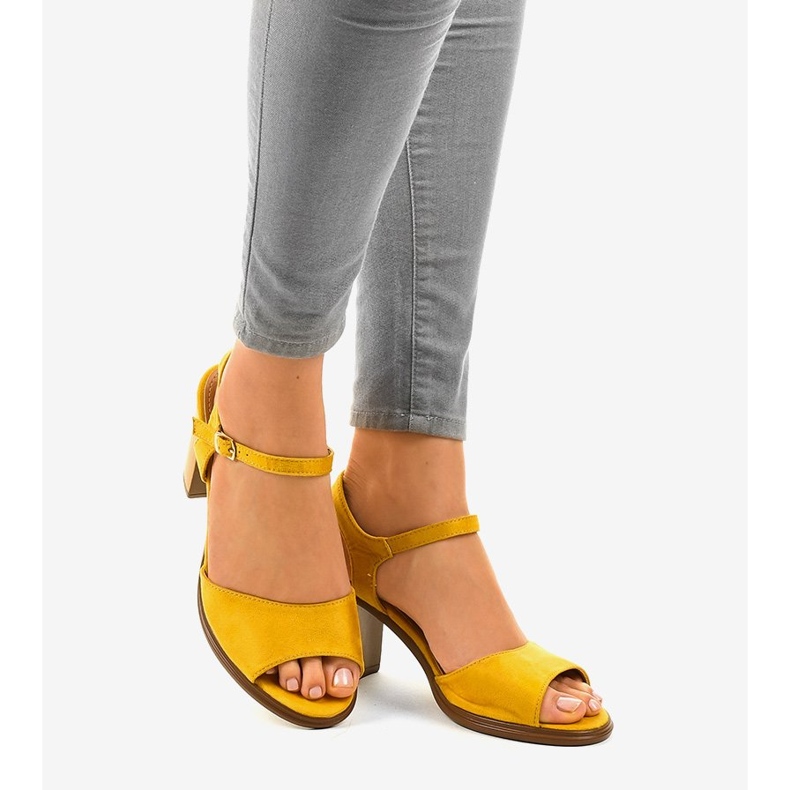 Yellow sandals on the post suede 660-6 1