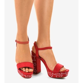 Red sandals on a post in suede 99435-4 1