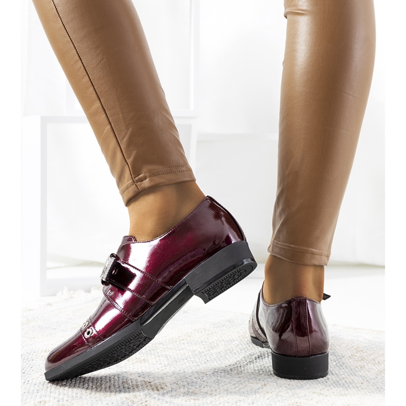 Burgundy lacquered shoes with a C18-6263-2 buckle multicolored 1