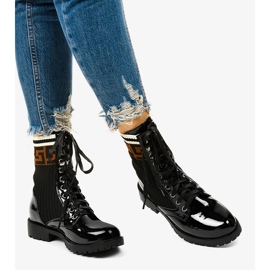 Black lacquer boots with Gwynn sock beige 1