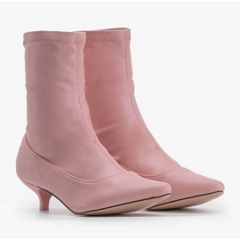 Pink heels with a Ragemour sock 2