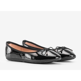 Black lacquered ballerinas DY-01Y 1