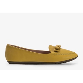Yellow women's moccasins with an Ingrid bow 1