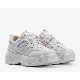 Beige sneakers with a thick Jaida sole 2