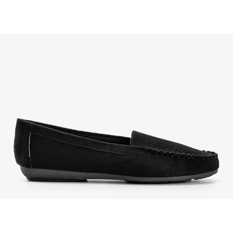Black loafers with an openwork Justine toe 1