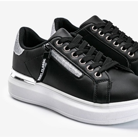 Black sneakers with a decorative Kiana zip 1