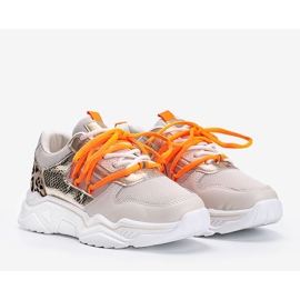 Beige sneakers with an animal motif of Jan 1