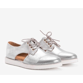 Silver shiny low cut Karley shoes 1