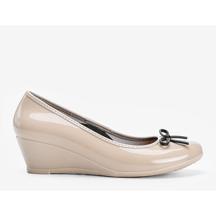 Meliski beige ballerinas on the Garett wedge 1