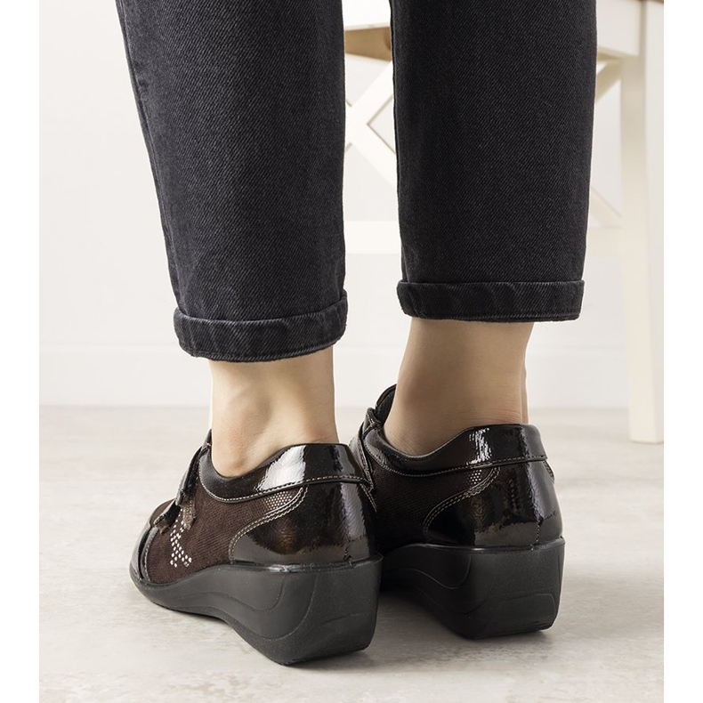 Brown brogues on the Tiffy low wedge heel 1